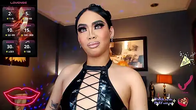 FridaHumphrey online show from 11.25.25