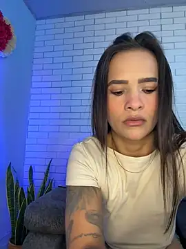 Snapshot of Im_Fernanda chatting on 10.03.25 Im Fernanda online show from 10.03.25