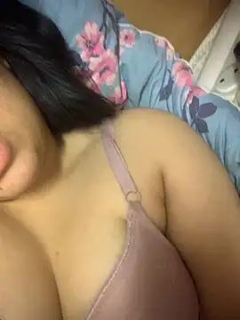 Snapshot of Soporsix chatting on 10.18.25 Soporsix online show from 10.18.25