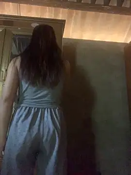 ThiHa003 online show from 10.22.25