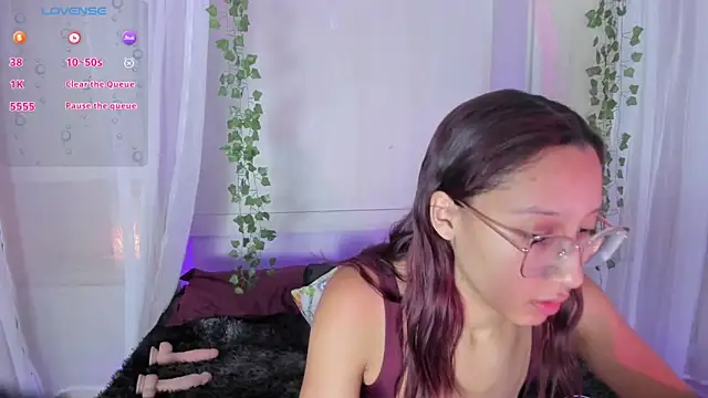 CamiGox online show from 04.18.26