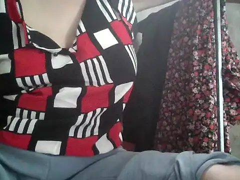 Linbi135 online show from 04.13.26