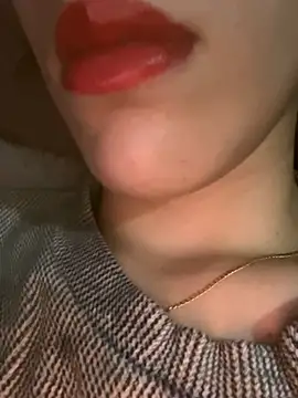 Mimisixo online show from 11.06.25