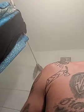 Snapshot of Cnutt310 chatting on 02.21.26 Cnutt310 online show from 02.21.26