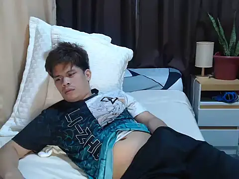 Snapshot of cumwhat_me chatting on 03.27.26 cumwhat me online show from 03.27.26