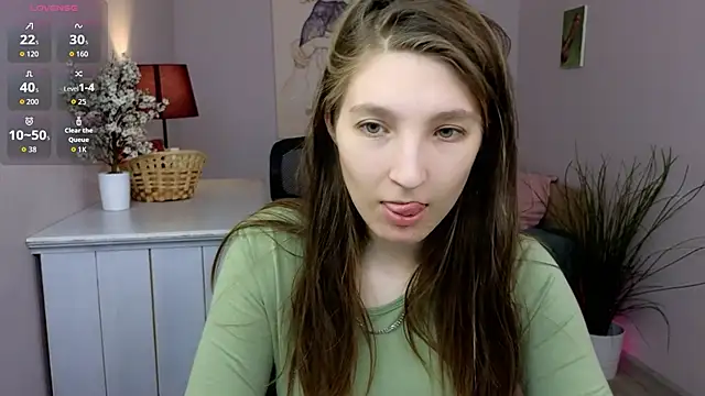 Mia Myles online show from 10.19.25