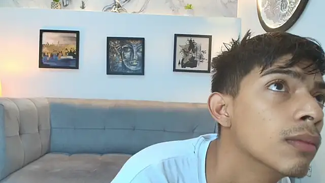 PRETTY SEX1 online show from 12.19.25