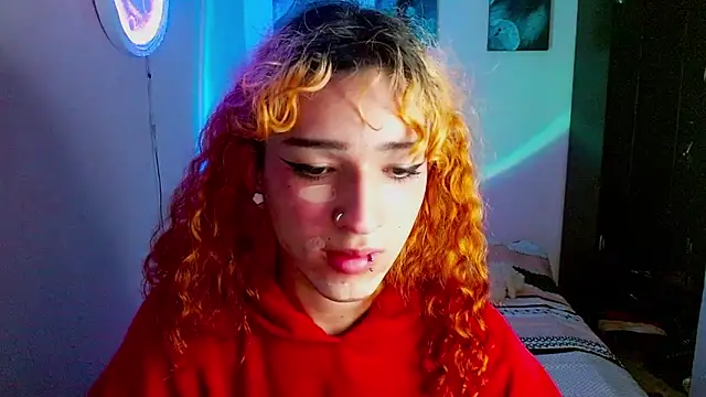 Snapshot of meghan_devil_ chatting on 10.18.25 meghan devil online show from 10.18.25