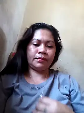 sexybitch 02 online show from 11.05.25