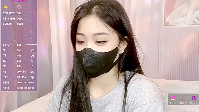 Snapshot of kemybaby chatting on 04.24.26 kemybaby online show from 04.24.26