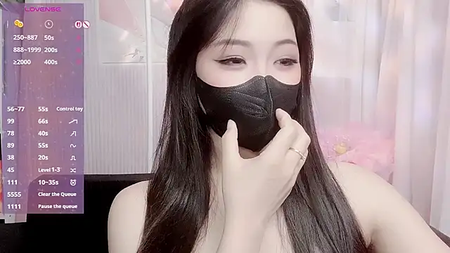 Snapshot of kemybaby chatting on 04.30.26 kemybaby online show from 04.30.26