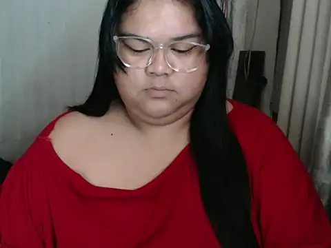 Snapshot of Naughty_alfrea chatting on 02.15.26 Naughty alfrea online show from 02.15.26