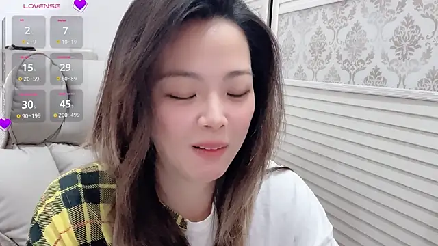 Holiland online show from 01.11.26