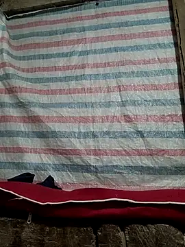 Many lize online show from 10.31.25