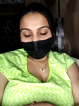 Horny Shalu online show from 04.11.26