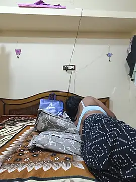 Tamil Ishu online show from 07.17.26