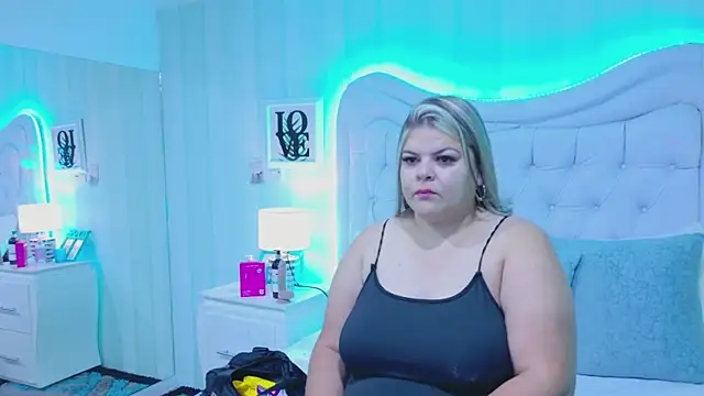 KiimBrooks online show from 10.21.25