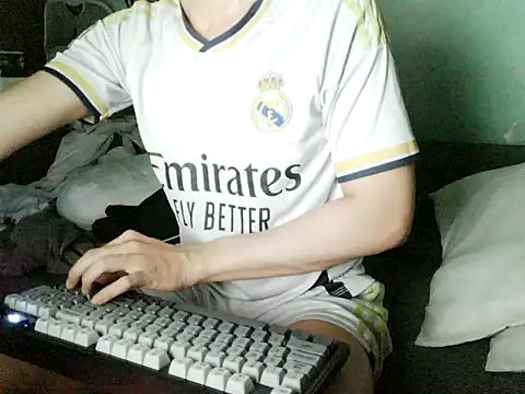 boyhigh1997 online show from 04.06.26