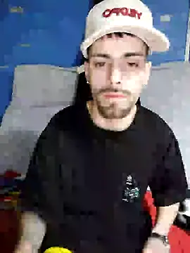 Snapshot of Demian24_ chatting on 10.08.25 Demian24 online show from 10.08.25