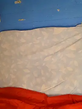 Snapshot of Demian24_ chatting on 10.25.25 Demian24 online show from 10.25.25