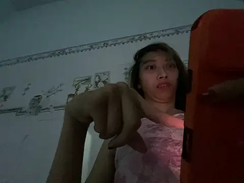 Snapshot of bimwet189 chatting on 11.23.25 bimwet189 online show from 11.23.25