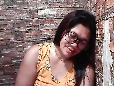 Snapshot of SexyLady4100 chatting on 10.09.25 SexyLady4100 online show from 10.09.25