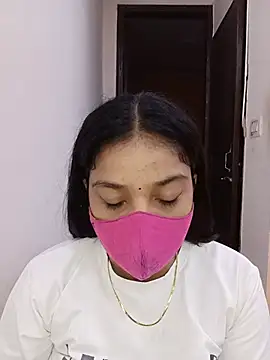 Cute Rakhi8 online show from 07.03.26