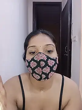 Cute Rakhi8 online show from 07.13.26