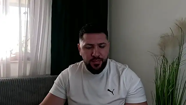 Gold Alpha Boy online show from 02.10.26