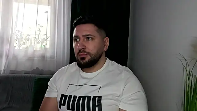 Gold Alpha Boy online show from 02.20.26