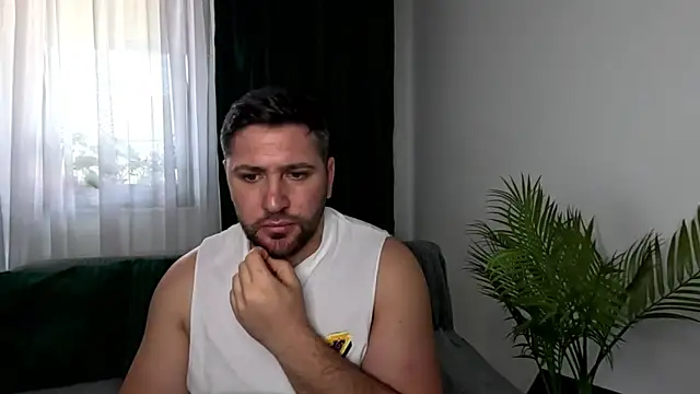 Gold Alpha Boy online show from 05.19.26
