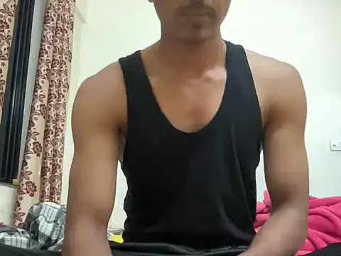 modelguyyy online show from 11.16.25