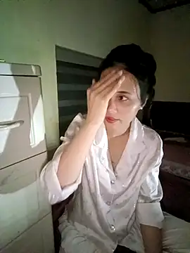 Jun-Mzzz online show from 09.27.25