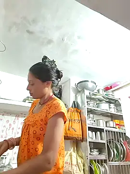 ISHANI-SINGH online show from 10.15.25