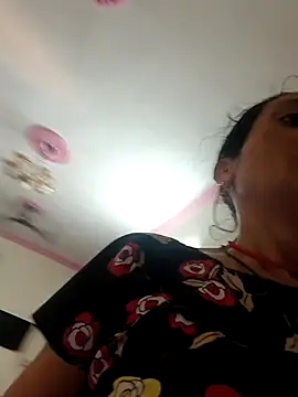 ISHANI-SINGH online show from 04.10.26