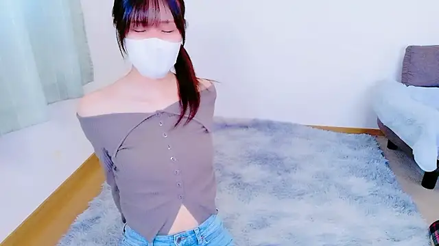  Shuka  online show from 02.19.26