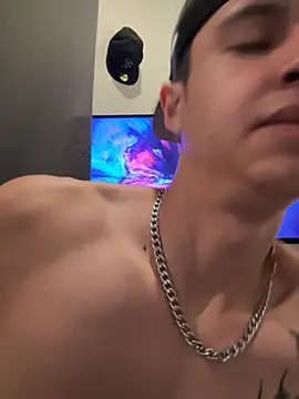 juliorl3 online show from 10.15.25