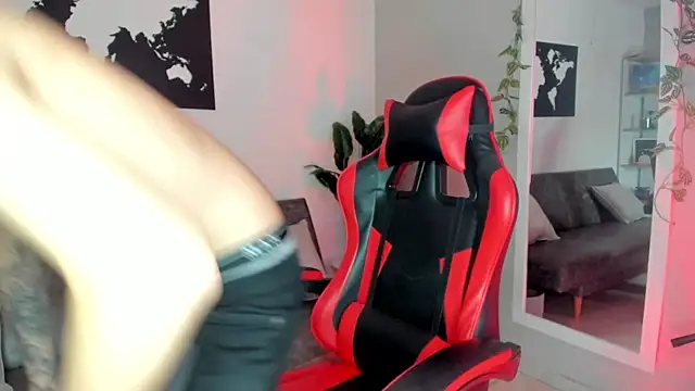 Mathewboy1 online show from 09.24.25