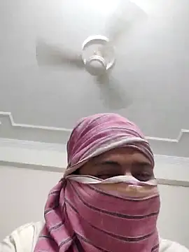 Snapshot of certified_lover_boy_69 chatting on 11.30.25 certified lover boy 69 online show from 11.30.25