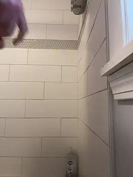 Snapshot of Buck2000 chatting on 04.02.26 Buck2000 online show from 04.02.26