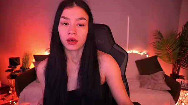 FataleNellie online show from 03.17.26