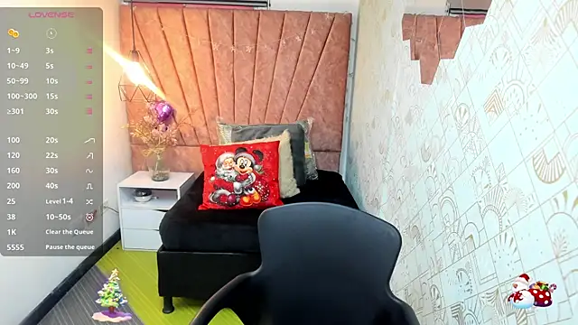 Lia Blake  online show from 01.07.26