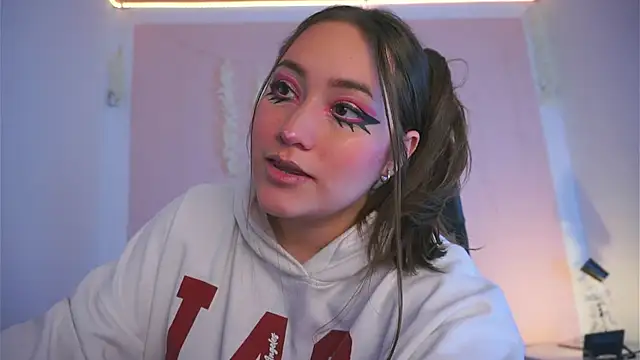 Violet moon24 online show from 11.02.25