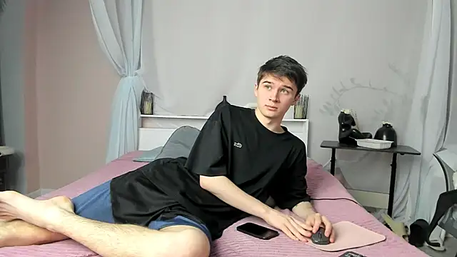 Snapshot of SherlockMax chatting on 01.16.26 SherlockMax online show from 01.16.26