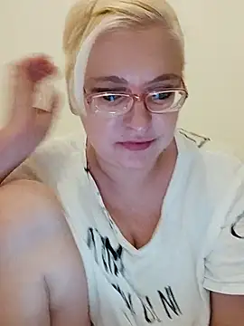 VikaKing online show from 01.05.26