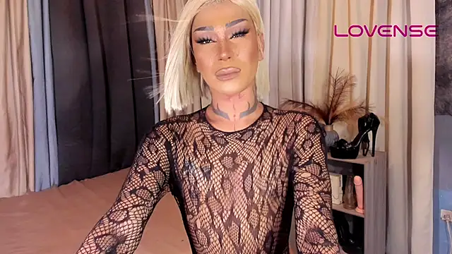 asian cumsawyer online show from 06.25.26