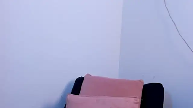 axel davis  online show from 11.06.25