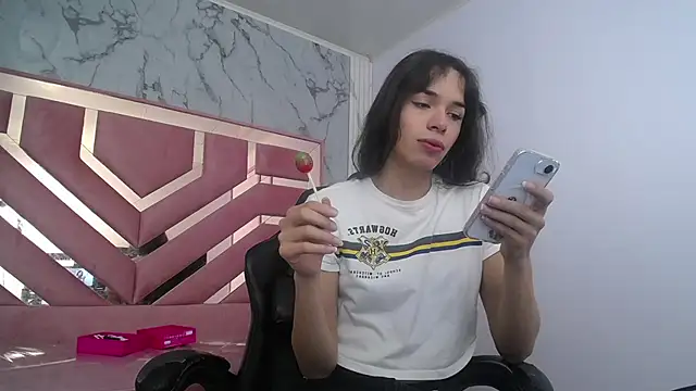 Mia swift ch online show from 11.07.25