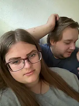 Snapshot of CurvyPaar2 chatting on 10.01.25 CurvyPaar2 online show from 10.01.25