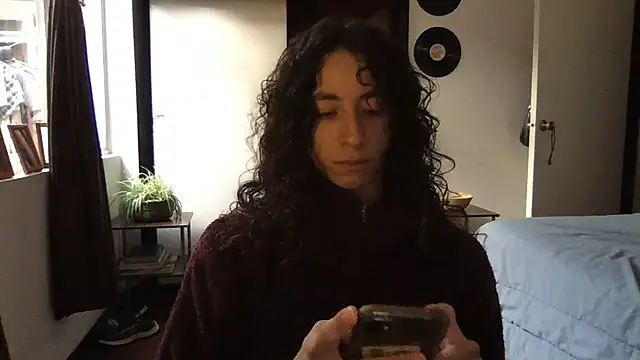 Snapshot of camille_delrey chatting on 11.25.25 camille delrey online show from 11.25.25